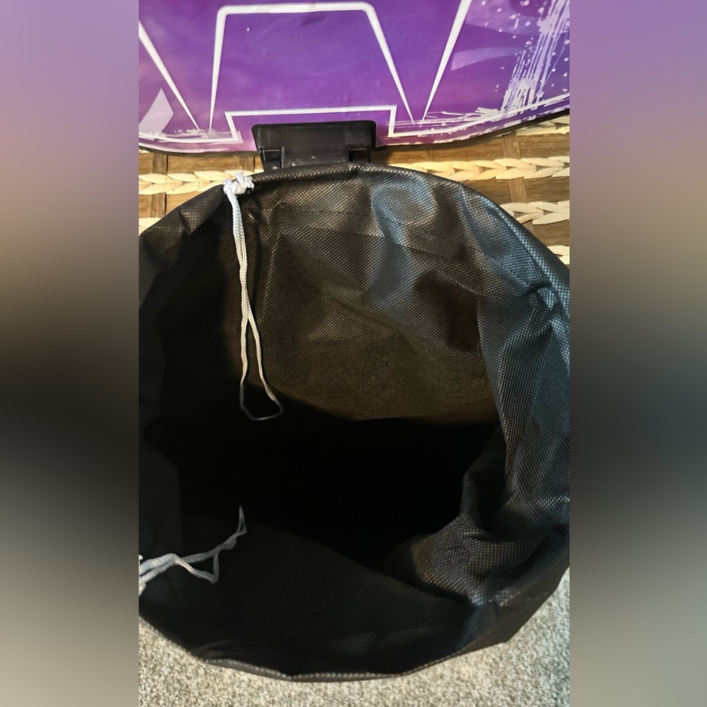 NWOT - Kids Room Closet Over Door Basketball Laundry basket with bag & Net - Picture 3 of 4